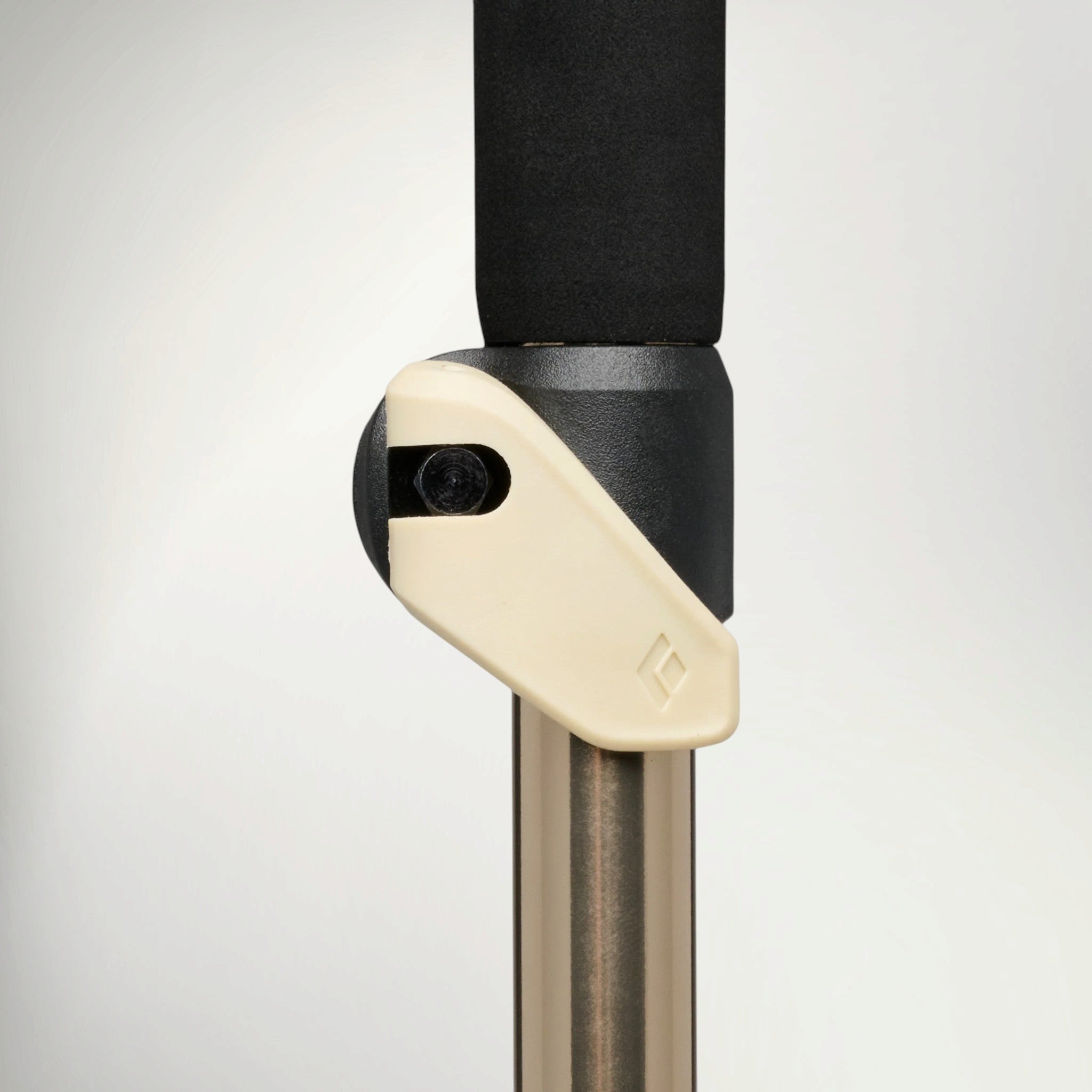 Black Diamond Trail Vista FLZ poles, close-up of the FlickLock adjuster