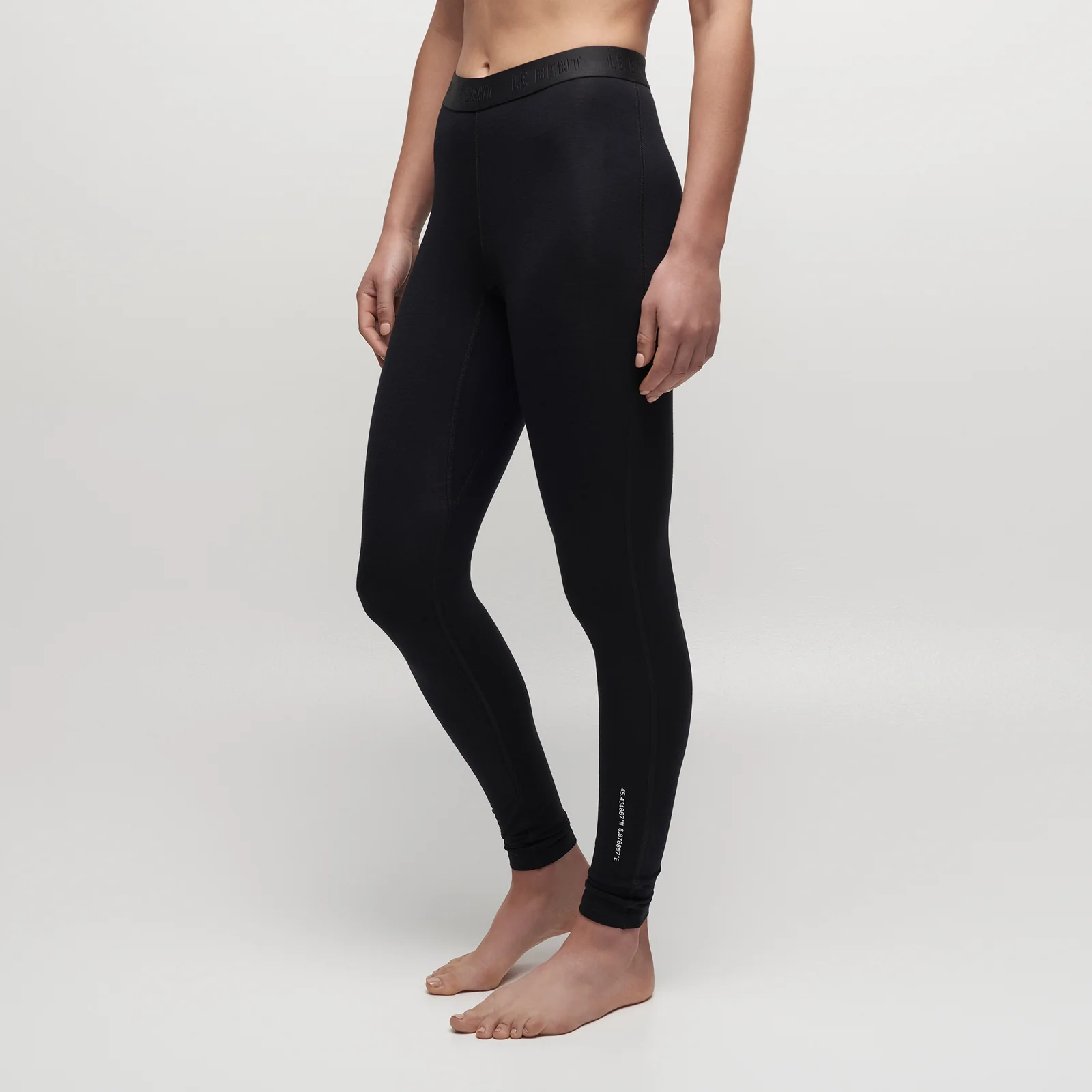 Le Bent Women's Lightweight Bottom Base Layer