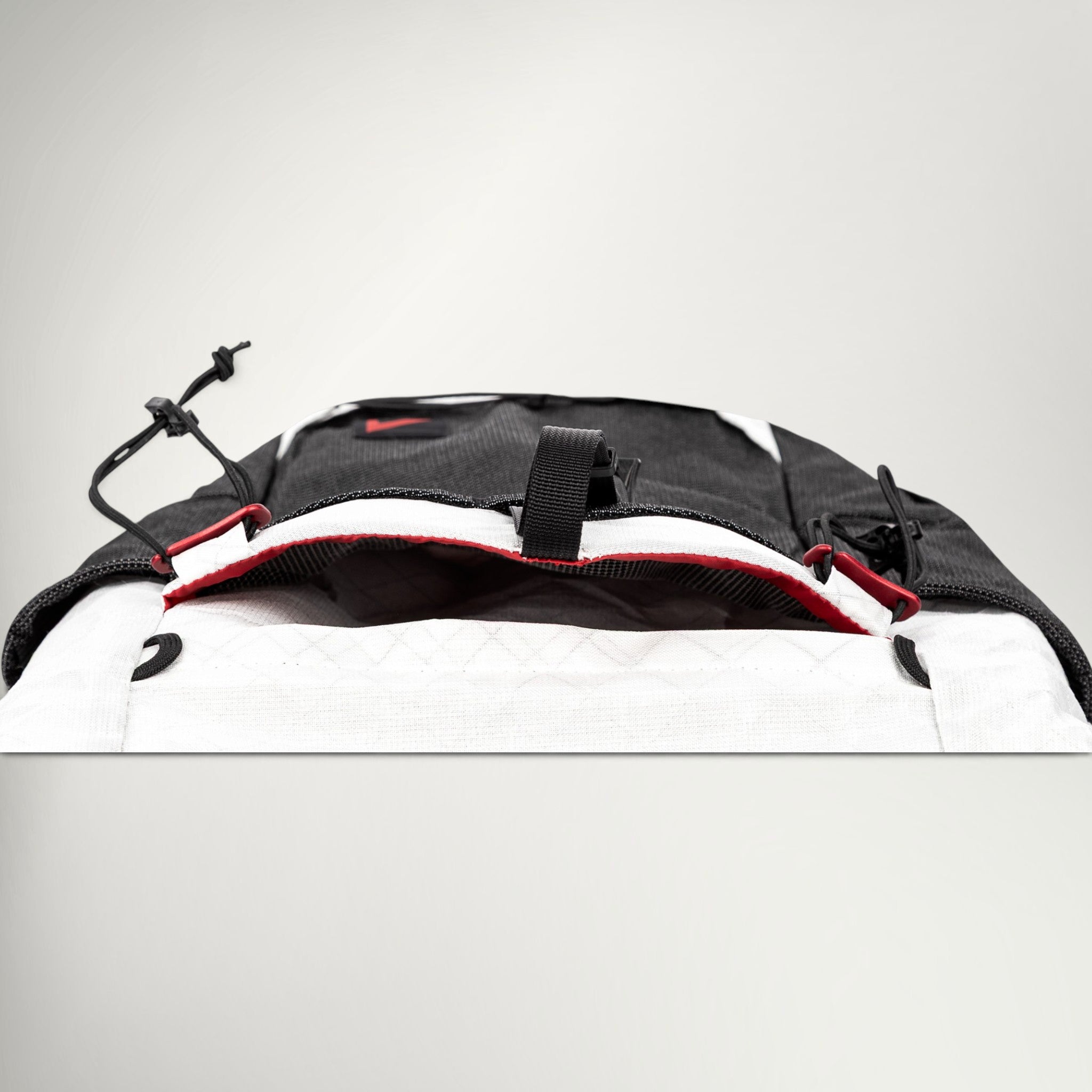UltrAspire Purist 22 litre running hydration pack