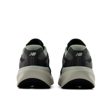 New Balance 860v15 Men's 2E Width - Black/White/Sage