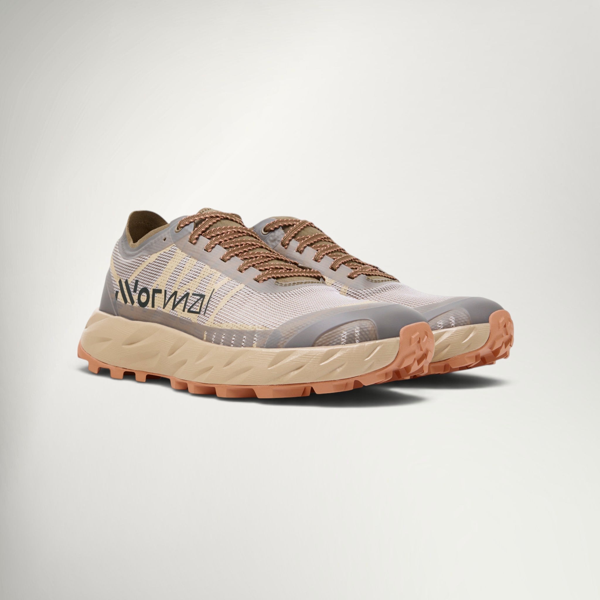 NNormal Kjerag Brut trail running shoe in Brown/Orange